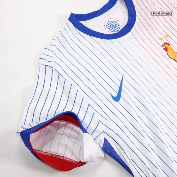 France Player Version EURO 2024 Auswarts Trikot football jersey